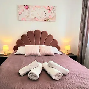Luxury Kings 50m2 2 Pok. Downtown Dobrego Pasterza Piekny Апартаменты